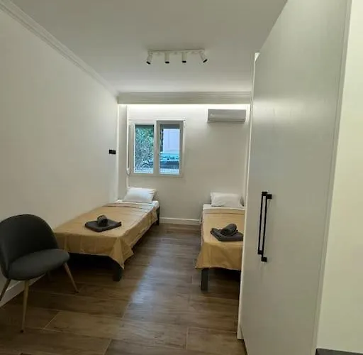 Apartament Saloni *